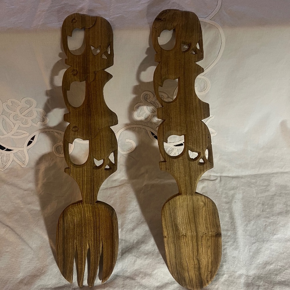 Handcrafted Wooden Salad Servers( Fork and Spoon)